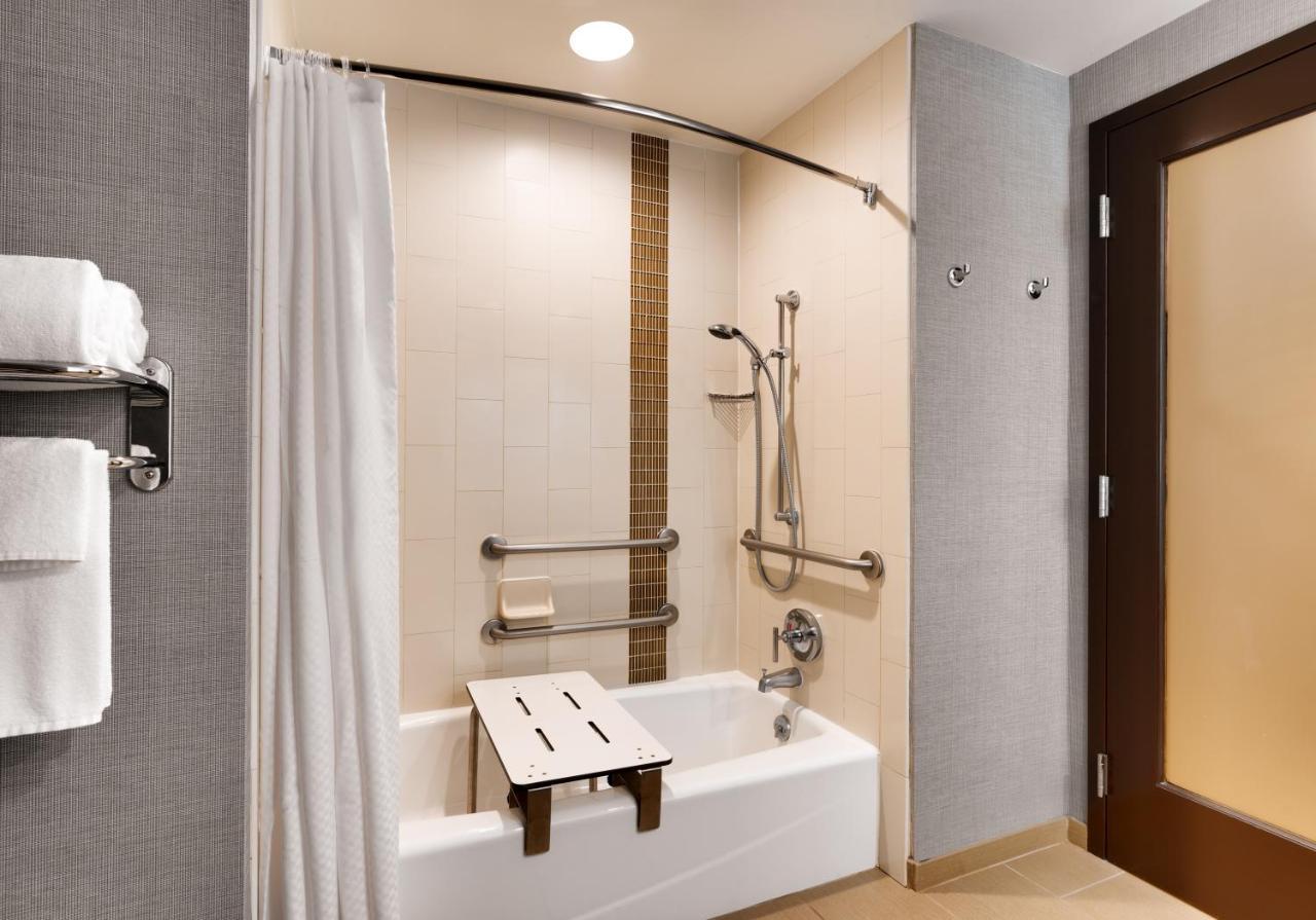 Hyatt Place Emeryville/San Francisco Bay Area Стая снимка